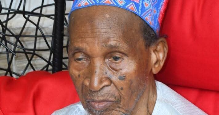 Décès d’Elhadj Biro: Alpha Condé rend hommage à  » un infatigable serviteur de la nation guinéenne »
