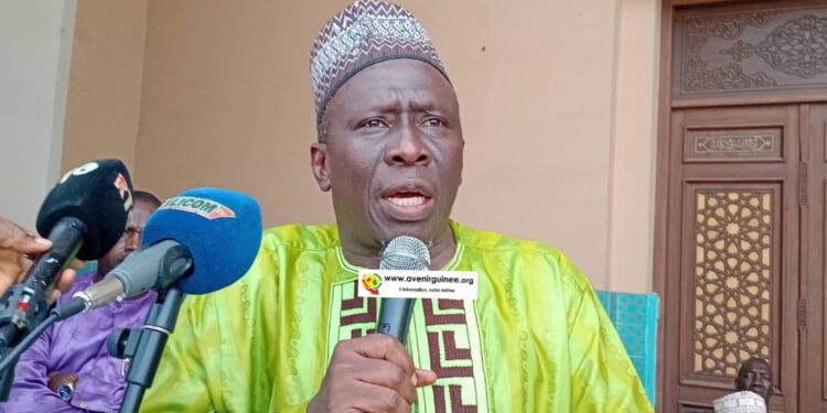 Quels comportements un musulman doit-il adopter avant, pendant et après le Ramadan ? Elhadj Conté nous en parle