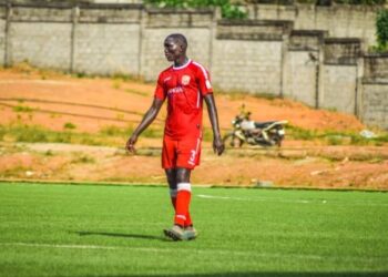 Le coach du HOROYA AC parle du jeune défenseur Ibrahima Kaba :  » il a énormément de qualités… »