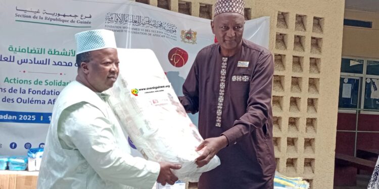 Humanitaire : La Fondation Roi Mohamed VI des Oulémas Africains, section Guinée Conakry, vole au secours des enfants nés prématurés