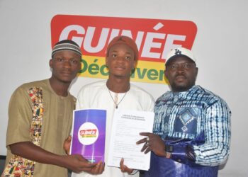 Culture : signature de contrat de management entre l&rsquo;artiste AB Sylla et Guinée Découverte
