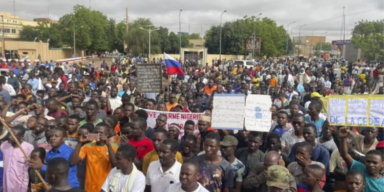 Niger : la junte libère plusieurs personnes dont des ex ministres