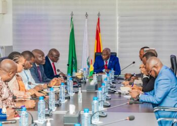 Accès à l’eau potable : la Guinée mobilise 210 millions de dollars auprès de la banque mondiale 