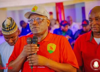 Bouba Sampil évoque une rencontre potentielle avec Antoino, KPC et Mathurin pour un projet sportif ambitieux