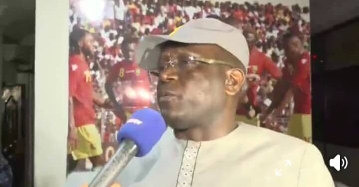 Réunion d’urgence à la Féguifoot : Bouba Sampil fait le point !