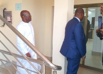 Dernière minute : Bouba Sampil rejoint le COMEX en réunion avec le ministre Bogola