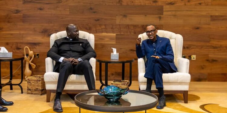 Visite d&rsquo;amitié au Rwanda : ce que le Gl Doumbouya et Paul Kagamé se sont dit