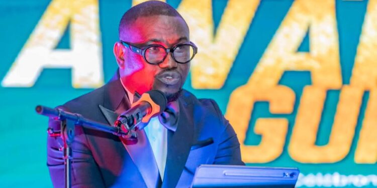 « En fermant les médias, l&rsquo;État avait ses raisons, que nous comprenons parfaitement… Nous pensons que le message est passé ; les médias et les journalistes ont compris, en tout cas ceux qui souhaitent du bien pour ce pays », (Antoine Kourouma)