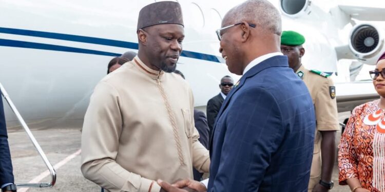 Dernière minute-Le premier ministre du Sénégal accueilli par son homologue de la Guinée