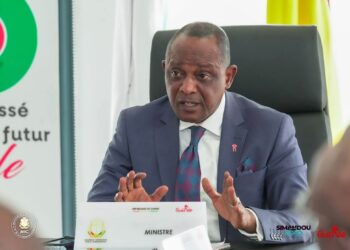 L&rsquo;étau se resserre autour du ministre Fana : les stagiaires du journal Horoya dénoncent « un double jeu »