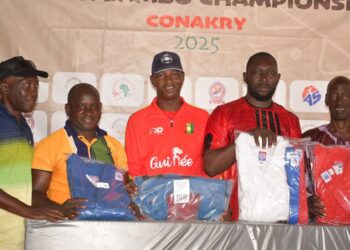 SAMBO : la Fédération Guinéenne dotée d’équipements sportifs !