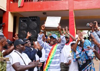 Fin du tournoi inter-carré de Ratoma: l’engagement d’Ahmed Sekou salué par la jeunesse