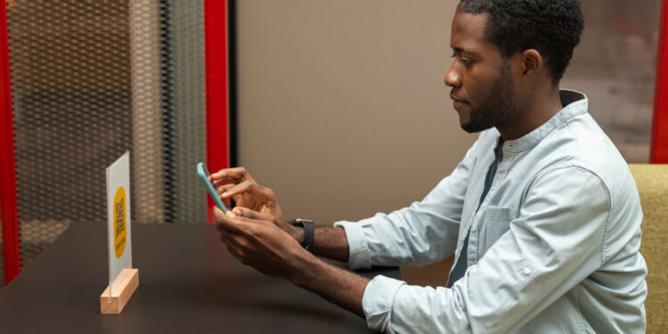 Guinée : Les banques dorment, les fintechs préparent leur raz-de-marée