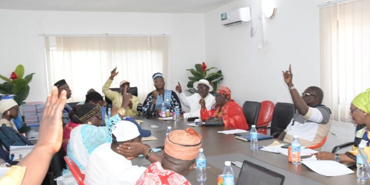 La commune de Gbessia adopte le projet de création d&rsquo;une Brigade Communale de Salubrité