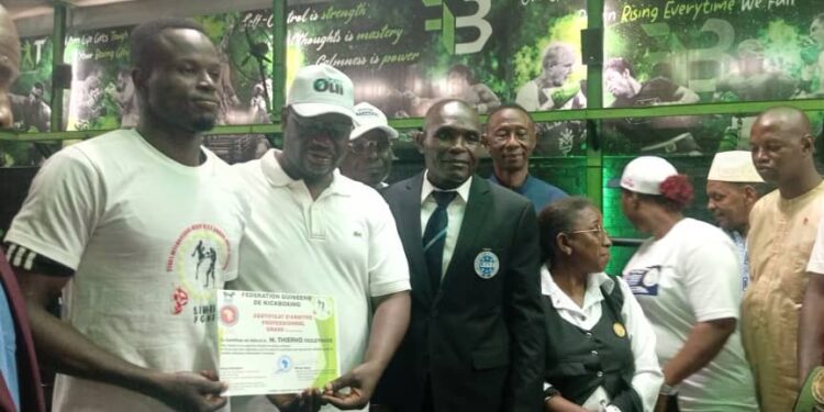 Kickboxing : fin de la formation de plusieurs athlètes, à Conakry