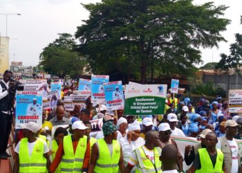 Gbessia : mobilisation impressionnante pour une “candidature obligatoire” du Gl Doumbouya