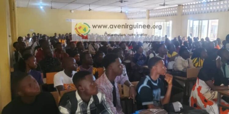 Reprise des cours à l’université GLC de Sonfonia : « Cette année, nous sommes autour de 9 000 étudiants, tous niveaux confondus, en licence » (Recteur)