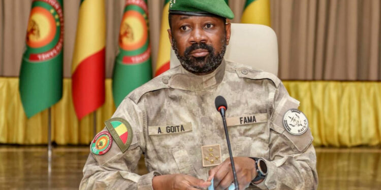 Mali : La junte radie 11 officiers, dont deux généraux, pour conspiration