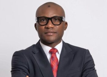 Exclusif : le leader du RGA, Ansoumane Fofana verse sa caution pour la présidentielle