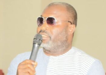 Un ancien membre du B.E de l’UFDG appelle à la candidature imminente du Gl Doumbouya
