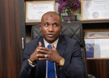 « Notre armée est le bouclier de la République, le symbole de la discipline… », ( Ansoumane Fofana, leader du RGA)