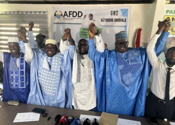Présidentielle 2025 : Diabaty Doré, Mohamed Cissé et d’autres leaders se regroupent derrière Mamadi Doumbouya
