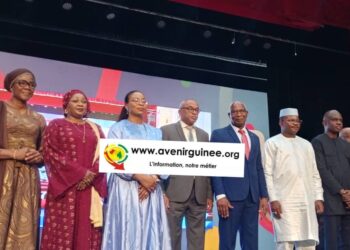 Éducation : 2 200 établissements  scolaires bientôt interconnectés, le projet lancé à Conakry
