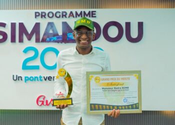 Les efforts de Badra Koné reconnus par GPRIM qui lui décerne un trophée et un satisfecit