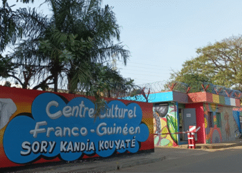 Un ancien cadre du CCFG réclame plus de 251 millions GNF d’indemnités après la rupture de son contrat