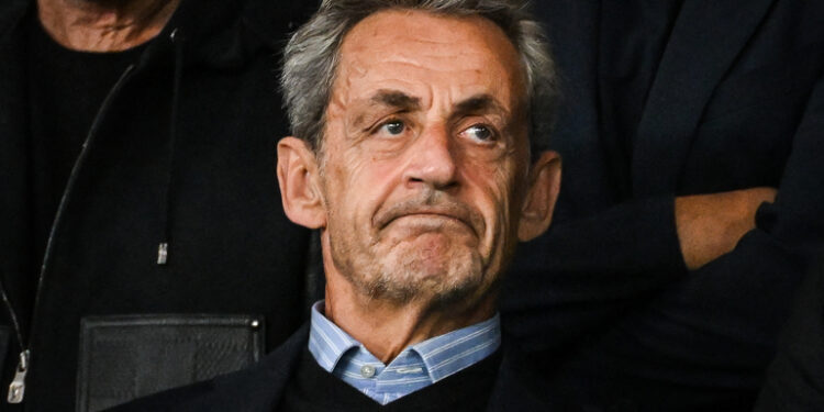 Nicolas Sarkozy remis en liberté sous contrôle judiciaire après trois semaines de détention