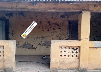 Bangouya : le seul commissariat construit sous la révolution dans un état piteux « C’est devenu un nid de serpents »