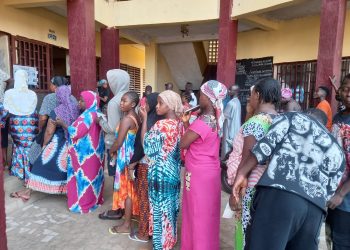 Scrutin Présidentiel : notre constat dans plusieurs bureaux de vote à Gbessia