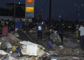 C.U de Gbessia : l’opération de démantèlement des installations anarchiques se poursuit