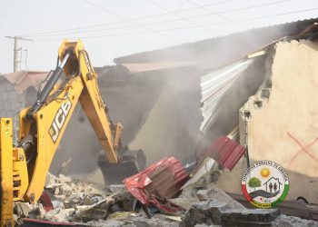 Machine destructrice