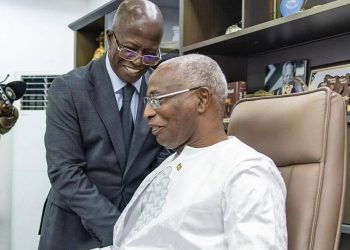Bah Oury installé : « Le temps de la transition et de la gestion des crises est désormais derrière nous »