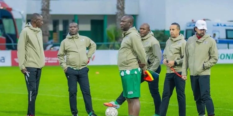 Burkina: la fédération limoge le coach Brama Traoré