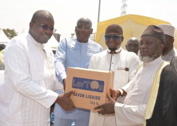 Conakry : l’Amicale FASSONAD offre des vivres aux fidèles musulmans en ce mois de Ramadan