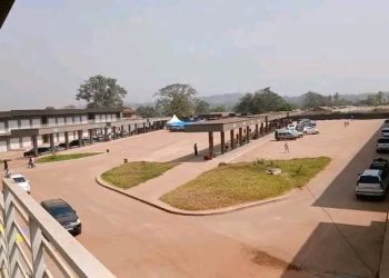 Inauguration de la gare routière de Kindia en présence des autorités