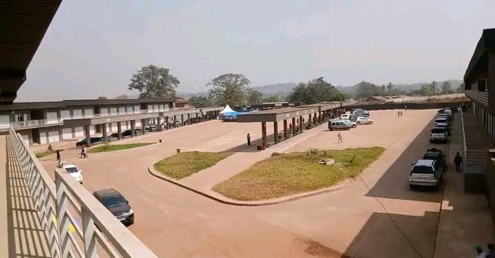 Inauguration de la gare routière de Kindia en présence des autorités