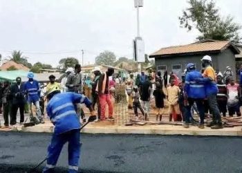 Historique : Lélouma reçoit son premier goudron depuis l&rsquo;indépendance de la Guinée