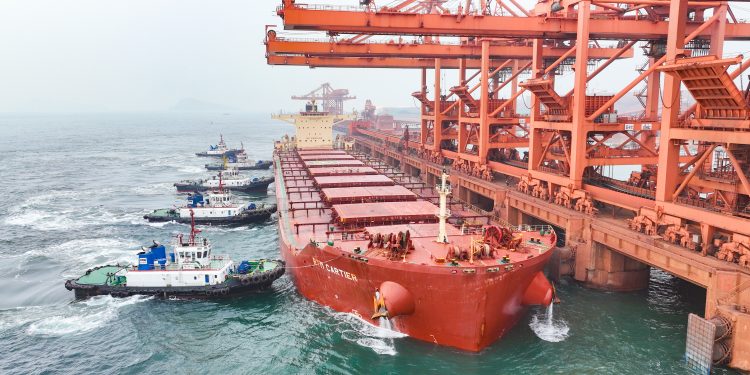 Le premier minerai de fer de SimFer est arrivé au port de Dalian en Chine