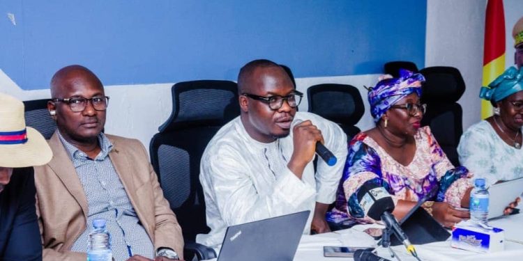 Crise des liquidités : Le CNOSCG tire la sonnette d’alarme et appelle à une action gouvernementale urgente