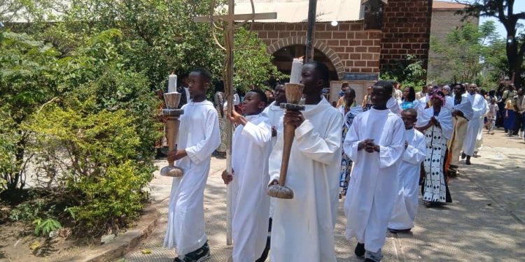 Kindia : La communauté chrétienne célèbre la résurrection du Christ avec ferveur