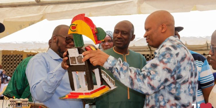 Ratoma : La jeunesse célèbre l’art et l’innovation lors de la première édition de « JeunExpoArt »