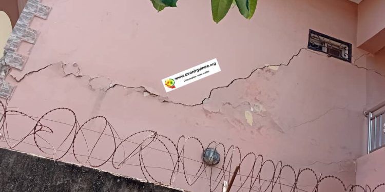 Nongo : Les riverains du stade Petit Sory dans l’angoisse face à d&rsquo;étranges fissures