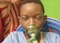 Urgence médicale : un adolescent de 15 ans lutte pour sa vie