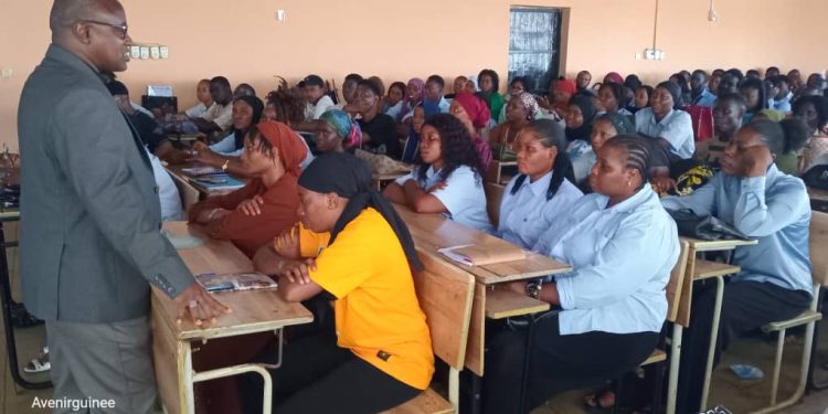 Guinée : La Journée internationale de l’hypertension artérielle célébrée sous le signe de la formation à l’Institut Roi Mohamed VI