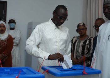 Dubaï : Tidiane Koita accomplit son devoir civique