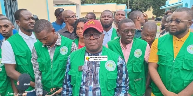 Guinée : Le SINAPHAG exige un moratoire face aux fermetures « brutales » d’officines de pharmacie