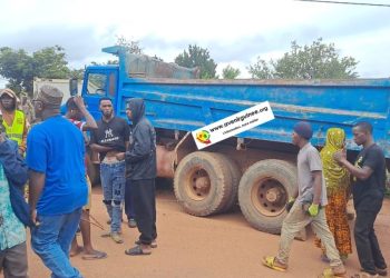Labé : un camion-benne roulant à vive allure tue deux personnes à Daka